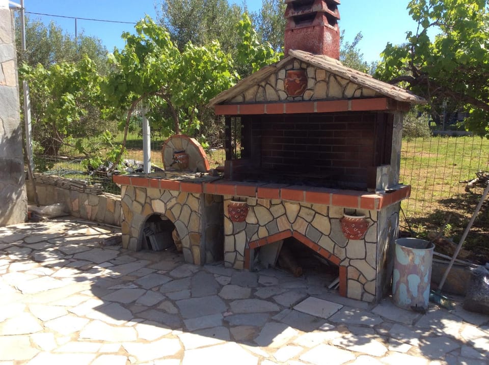 Kavouri 2 House in Halkidiki