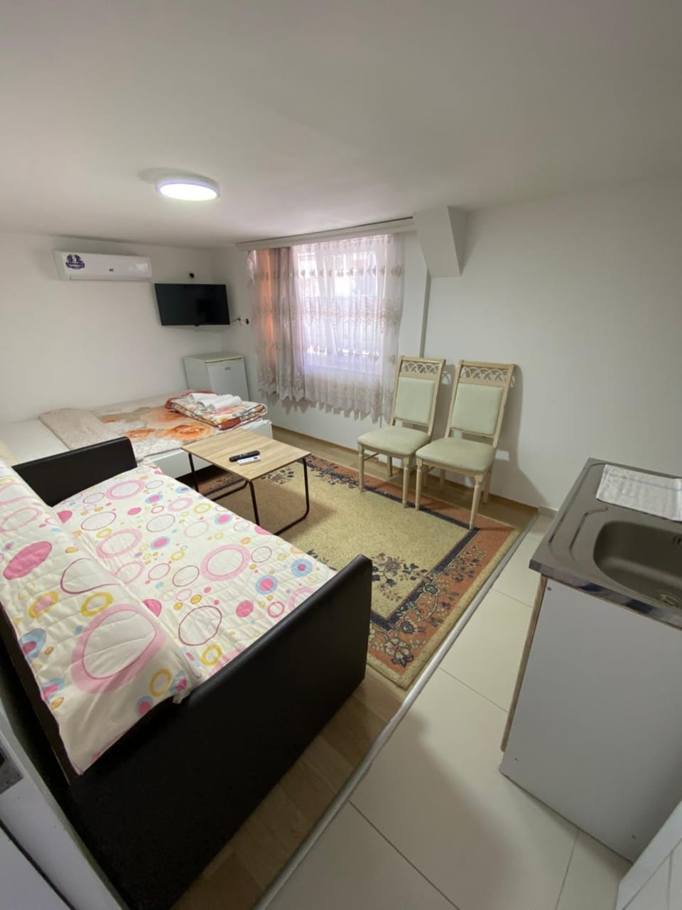 Venecia Plaza Struga Bed and Breakfast in Municipality of Ohrid, North Macedonia