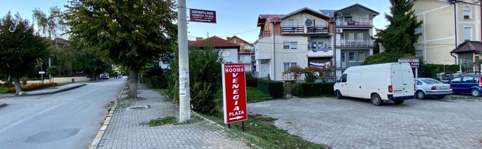 Venecia Plaza Struga Bed and Breakfast in Municipality of Ohrid, North Macedonia