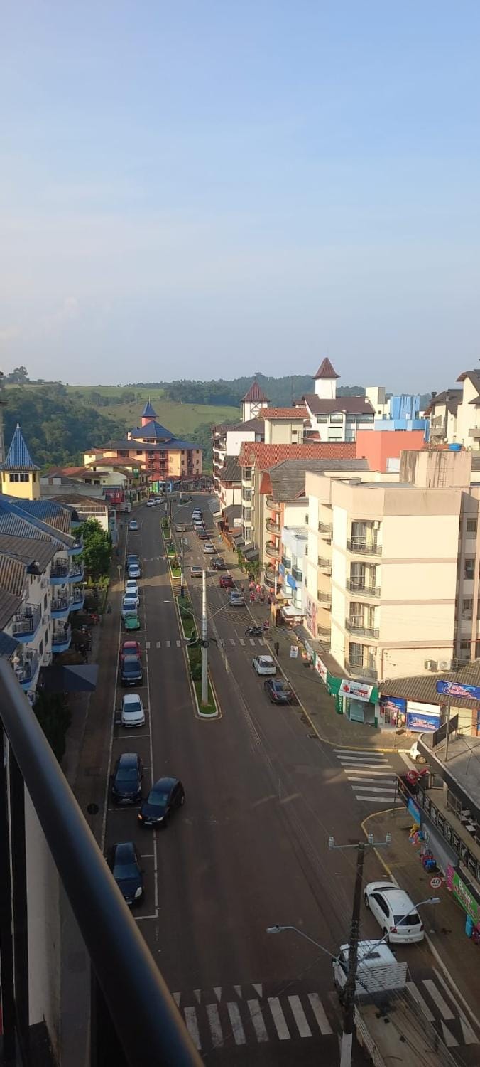 Neighbourhood, Natural landscape, Bird's eye view, City view, Street view, Location