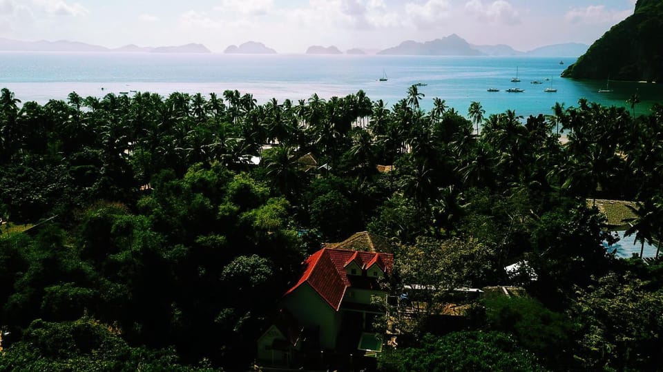 Property building, Neighbourhood, Bird's eye view, Beach, Beach