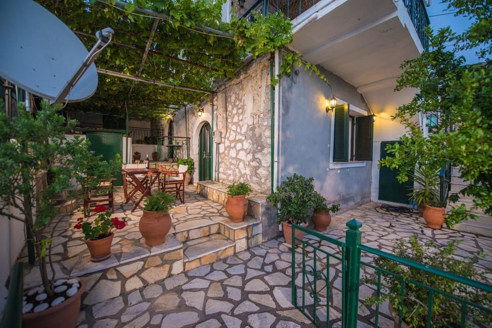 Filippa's Katoi Apartment in Lefkada, Lefkada Municipality, Greece