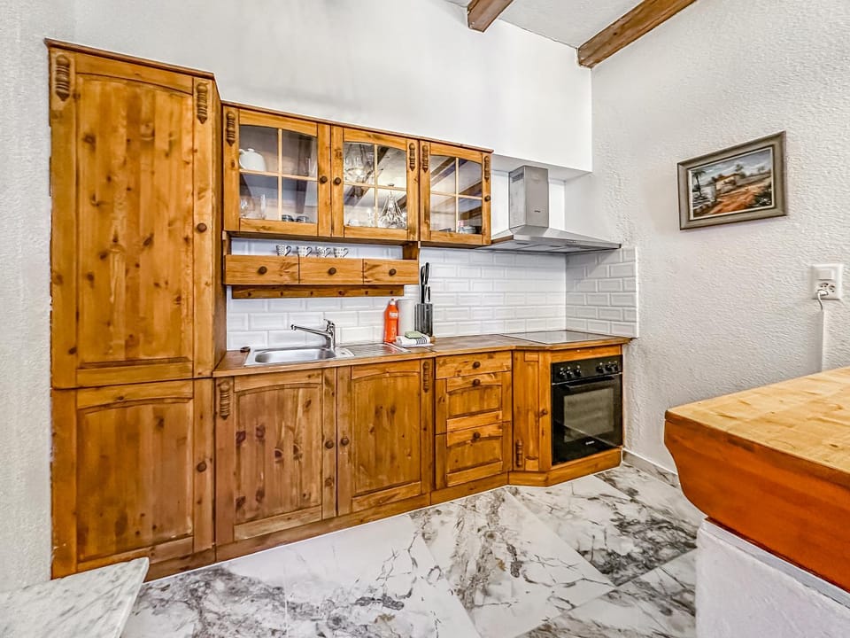 Château du Châtelard | Unique Apartment Apartment in Montreux