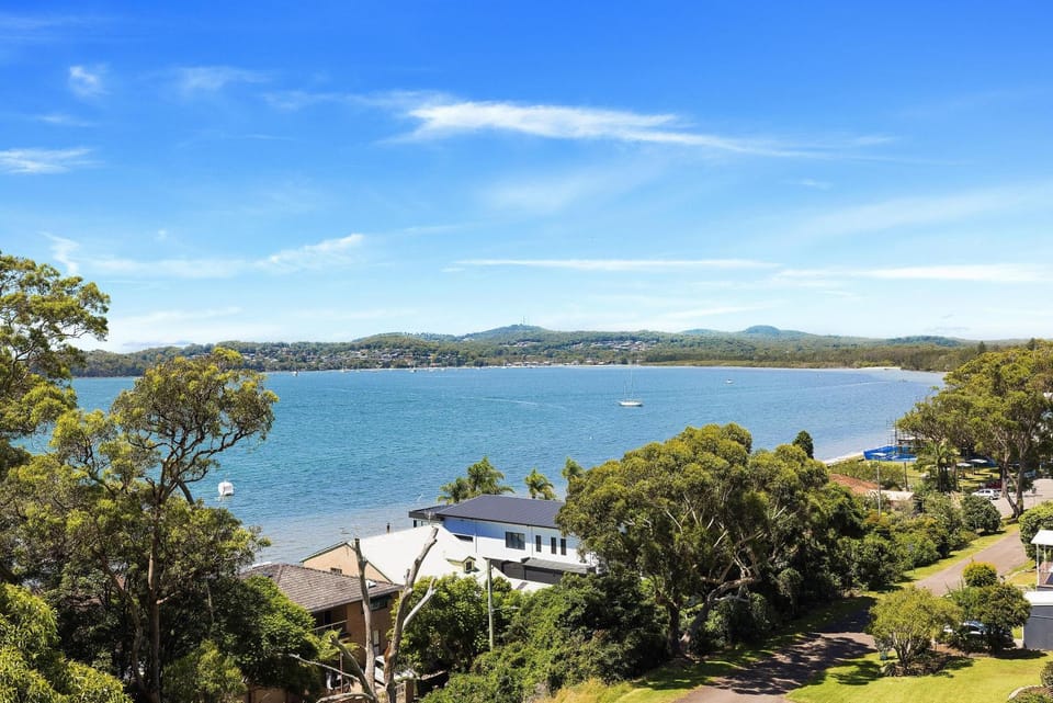 Wanda Point House - pure tranquillity and walk to beach House in New South Wales