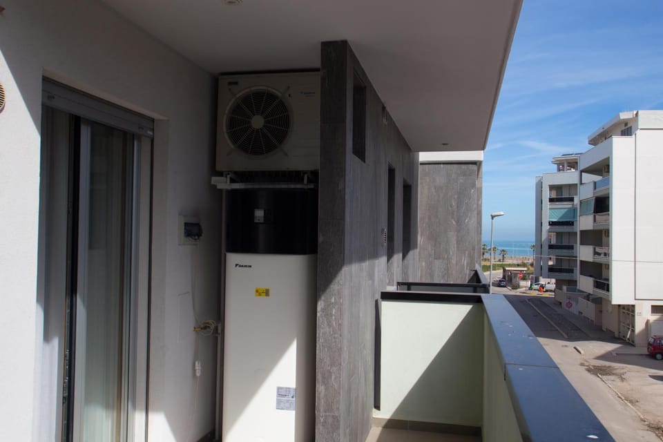 Green House Apartment in Apulia