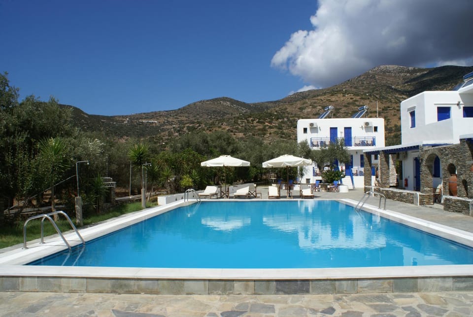 Day, Swimming pool, Swimming pool