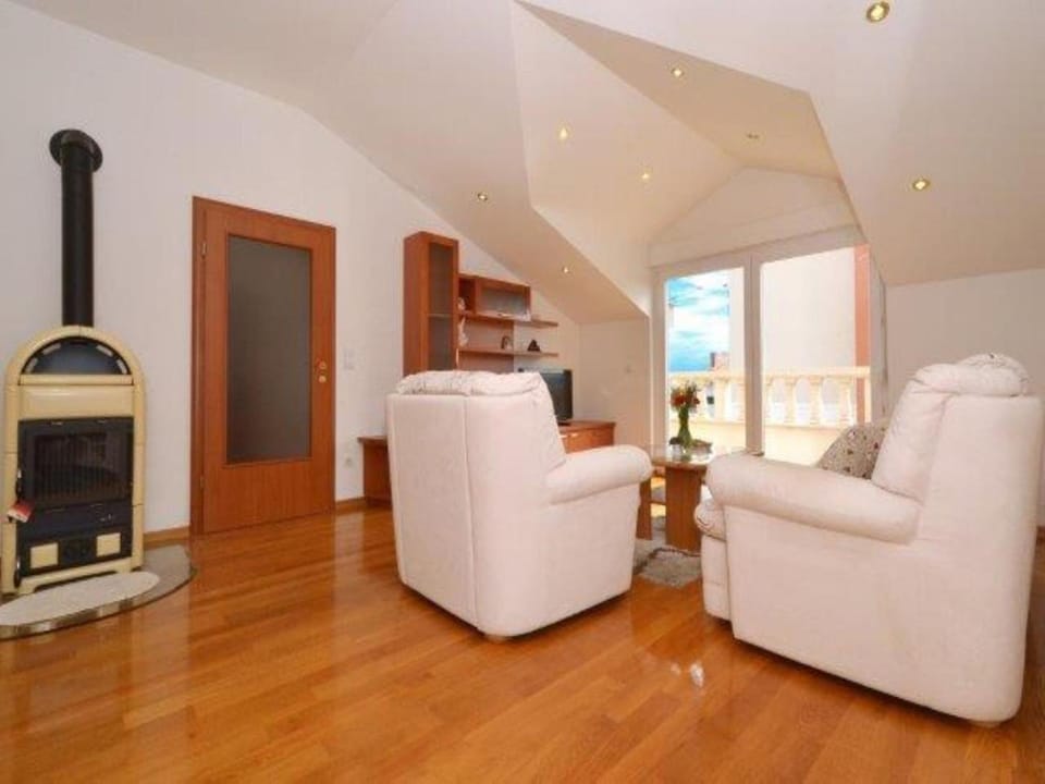 Balcony/Terrace, Living room, air conditioner