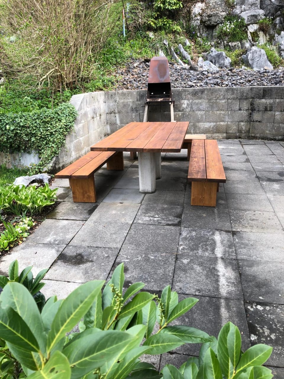 Patio, Spring, Day, BBQ facilities, Garden, Garden view