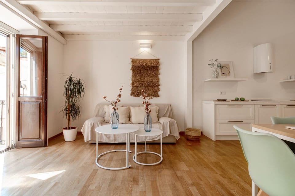 Kitchen or kitchenette, Living room, Decorative detail