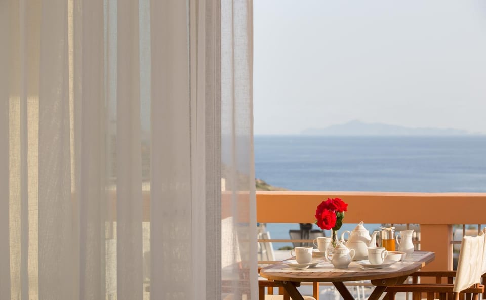 Spring, Day, Balcony/Terrace, Sea view