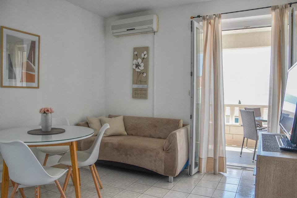 Apartments Sena Apartment in Bol