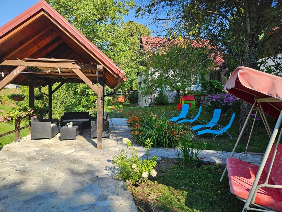 Garden, Garden view