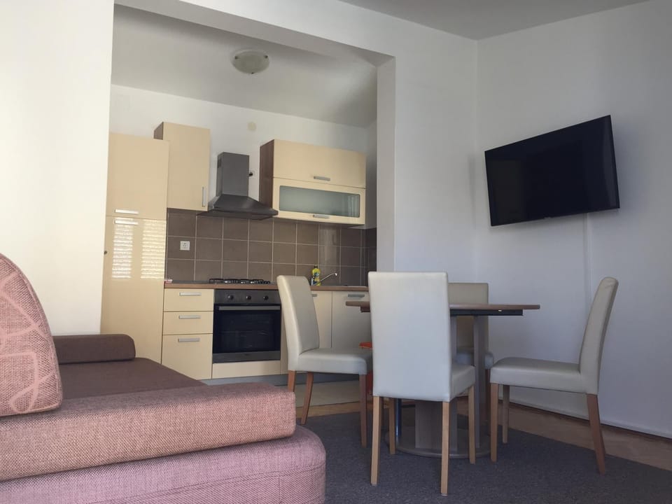 Petros Apartments Pag Apartment in Zadar County