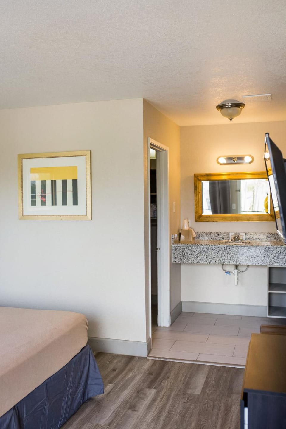 Harmony Inn and Suites Motel in Beaumont
