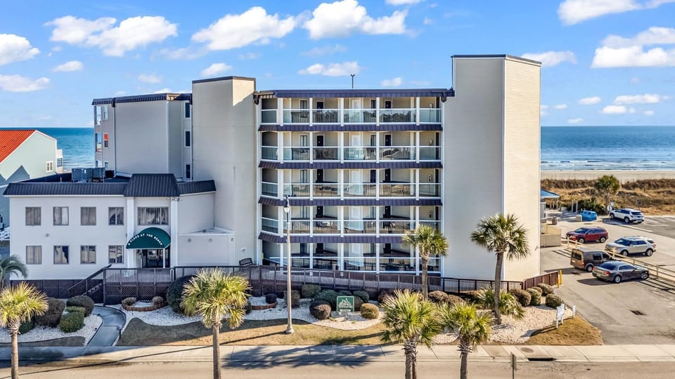 Property building, Day, Bird's eye view, Beach