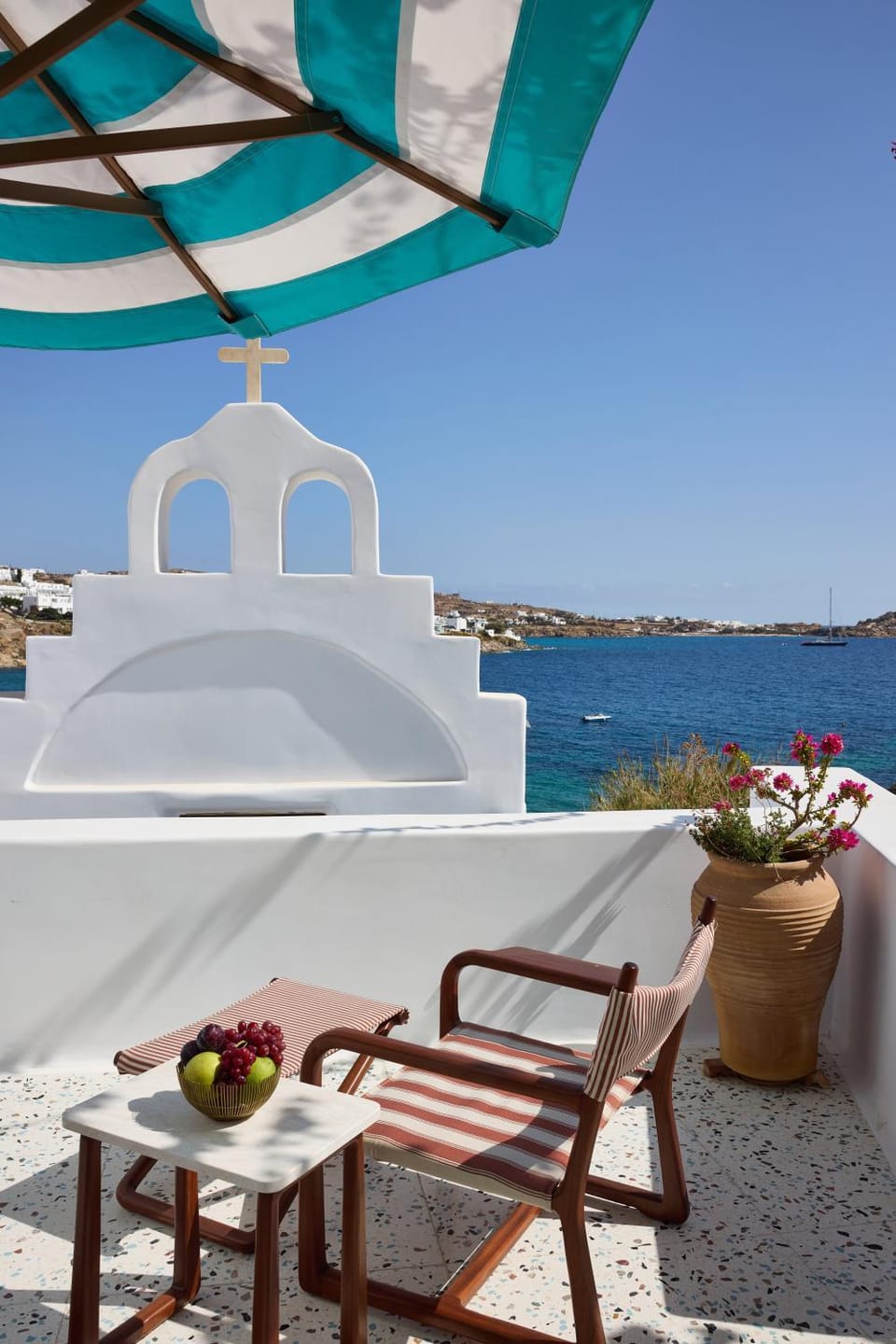 Patio, Natural landscape, Balcony/Terrace, Seating area, Sea view