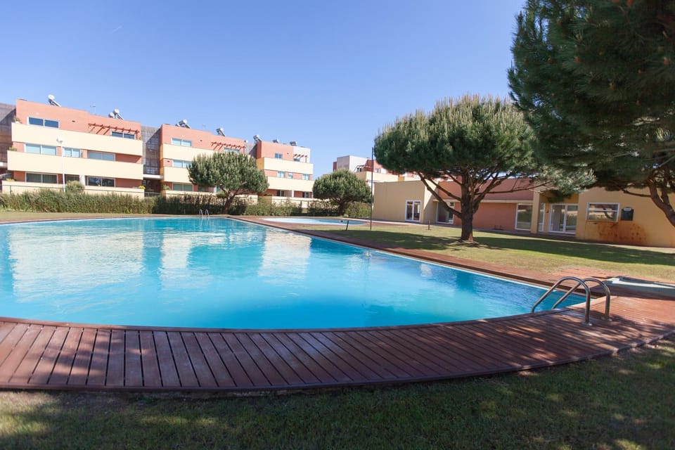 Off site, Activities, Activities, On site, Swimming pool, Swimming pool