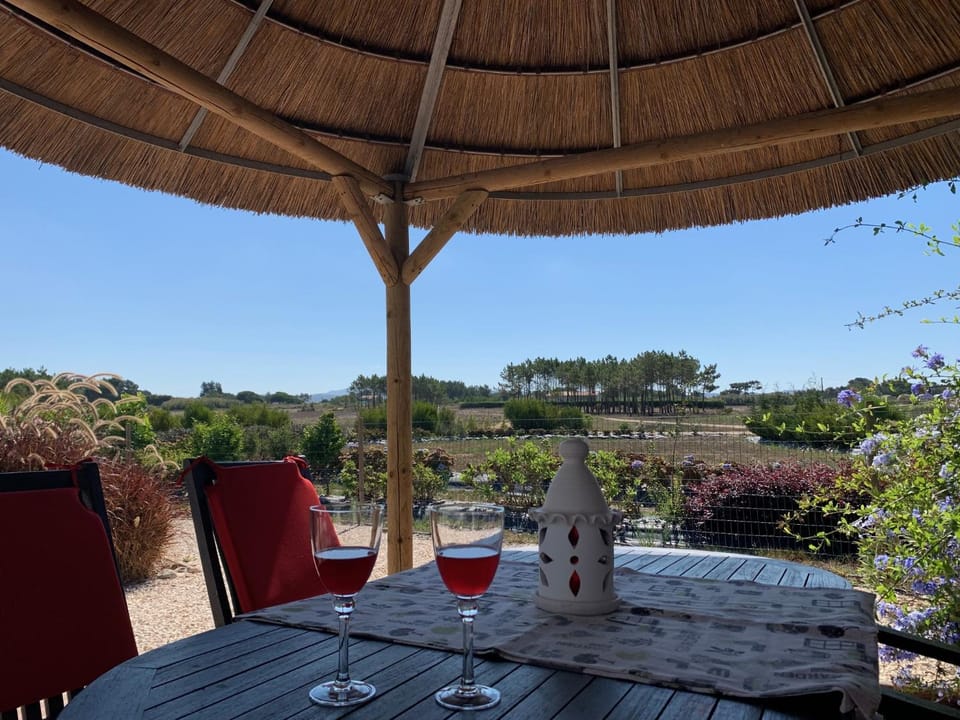 Garden, View (from property/room), Dining area, Garden view