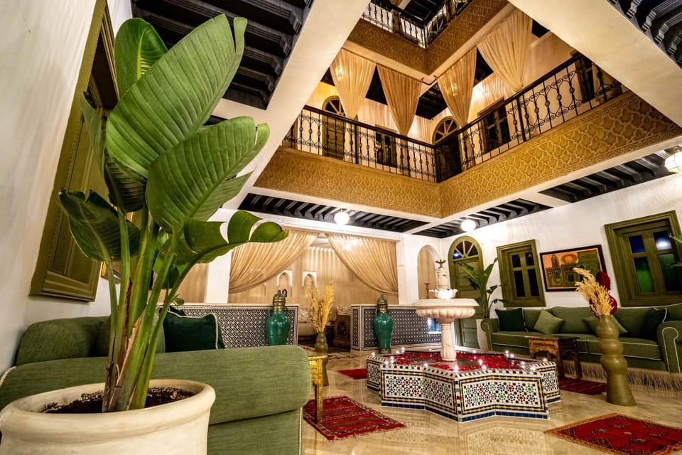 Property building, Lobby or reception