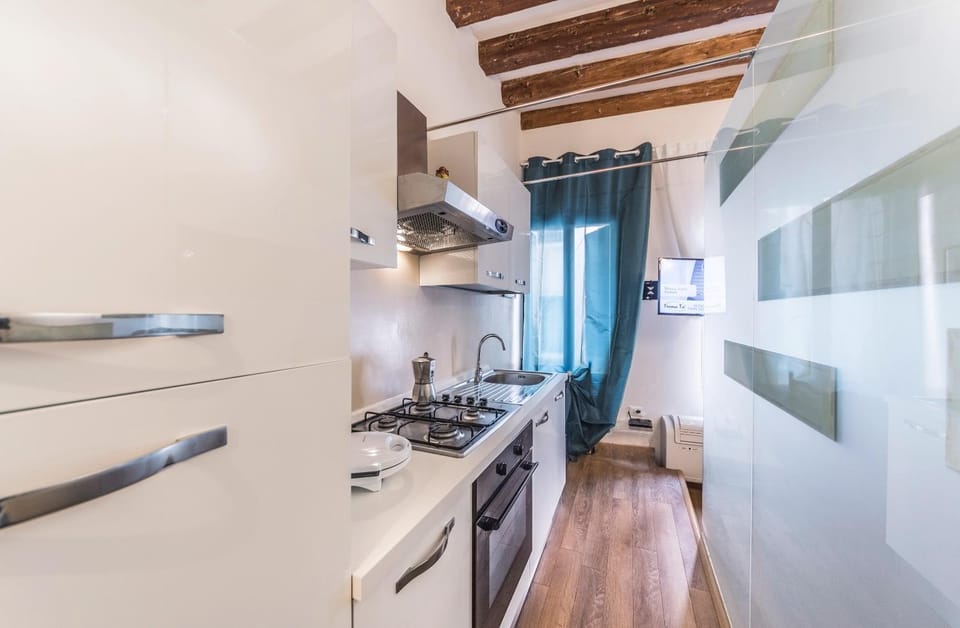 CASA DEGLI ANGELI, free wi-fi near San Marco Apartment in Venice