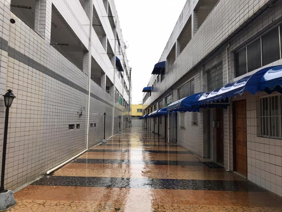 Apartamento no Centro de Mongaguá Apartment in State of São Paulo
