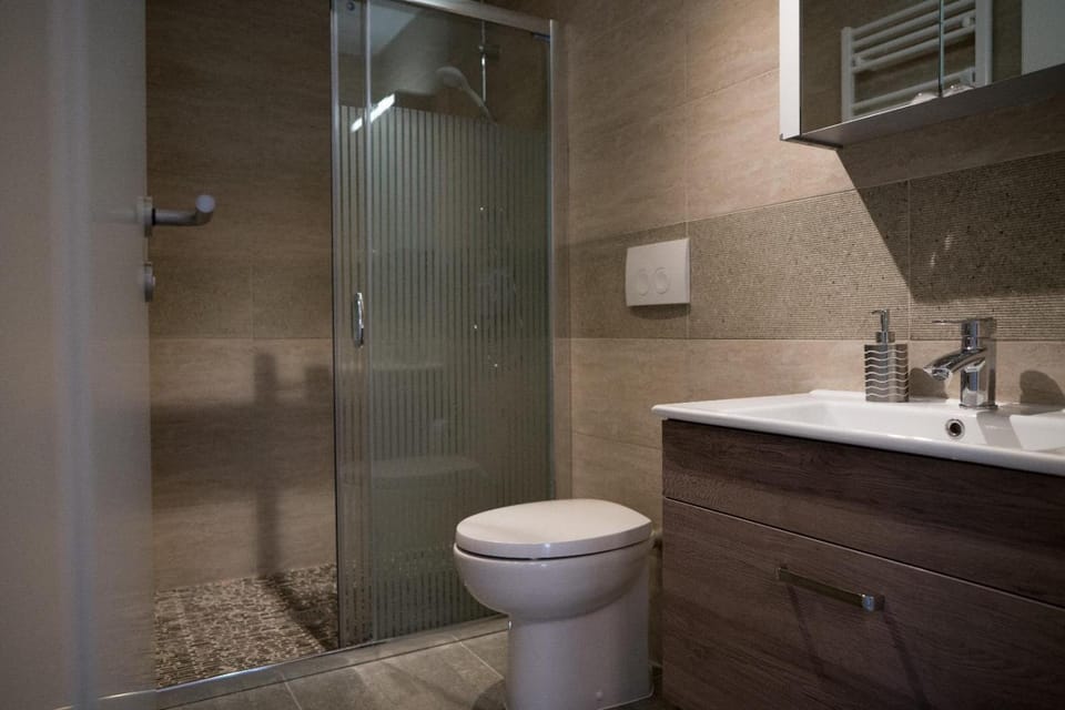 La Strada Apartment in Romania
