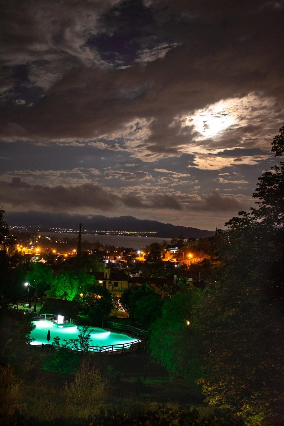 Bird's eye view, Pool view