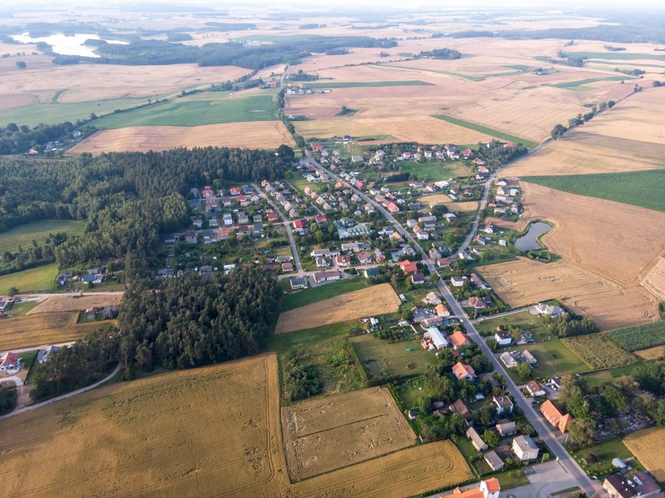 Neighbourhood, Area and facilities