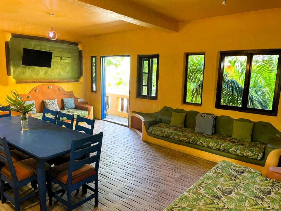 Reef View Pavilions - Villas & Condos Hotel in Lance aux Epines