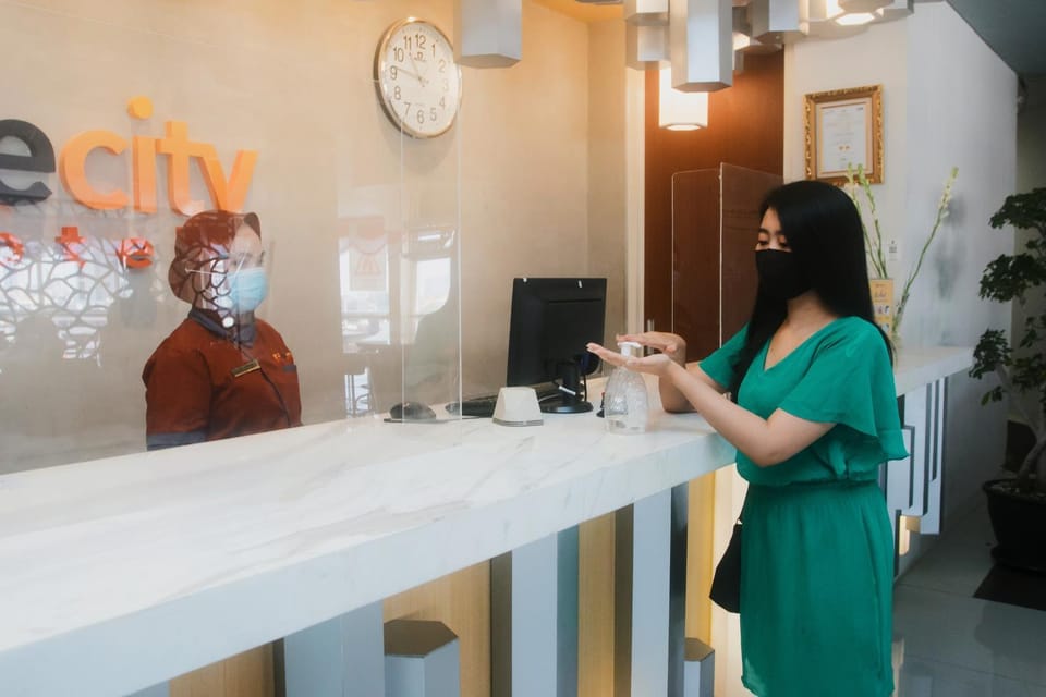 Staff, Staff, Lobby or reception