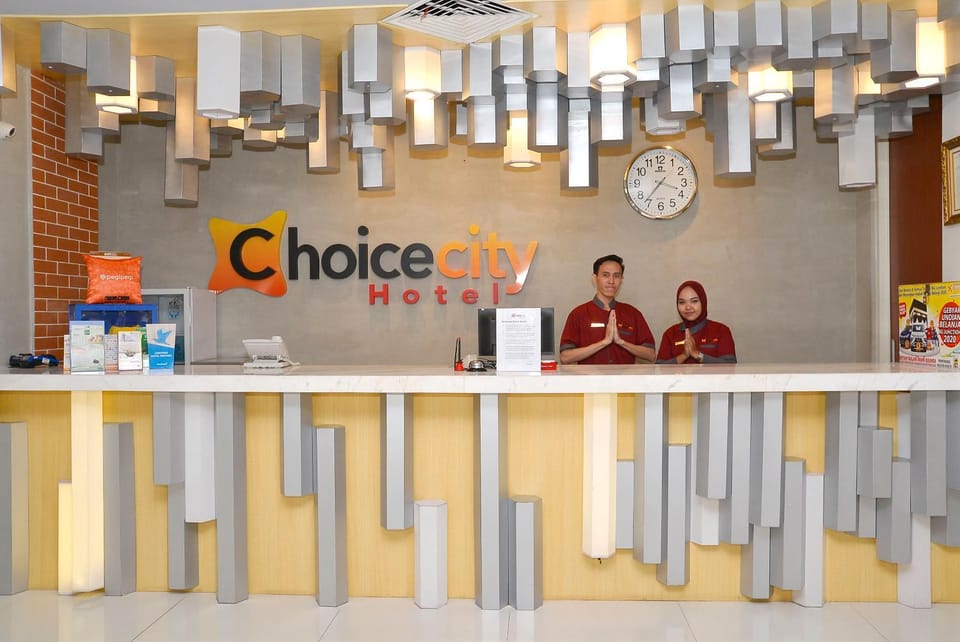 Staff, Lobby or reception