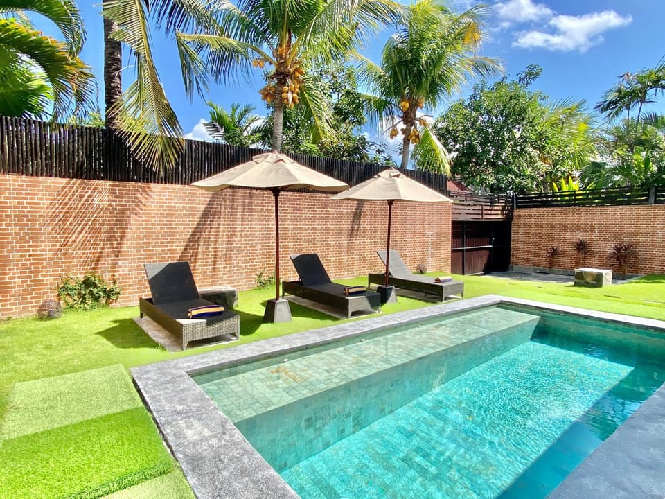 Villa JULIA | heart of Seminyak | 350m Beach Villa in Kuta