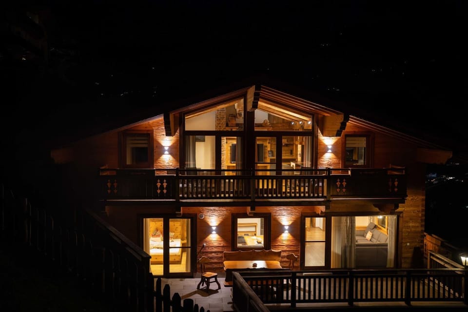 Alpen Chalet Wohnung "Martha" Apartment in Tyrol