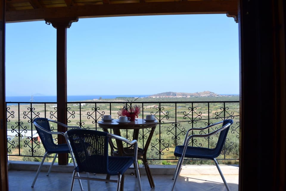 Bird's eye view, Balcony/Terrace, Sea view, Street view