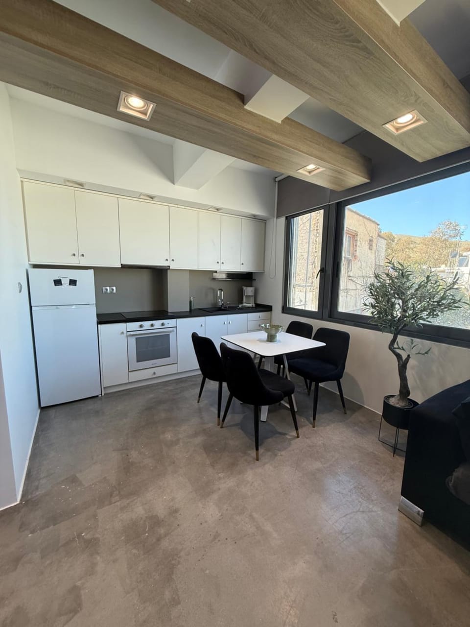 Erasmia Beachside Suites Apartment in Crete