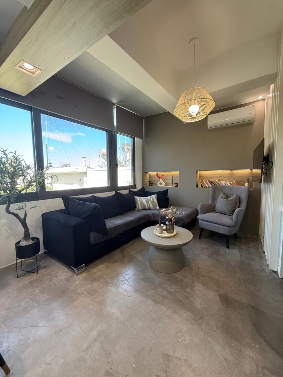 Erasmia Beachside Suites Apartment in Crete