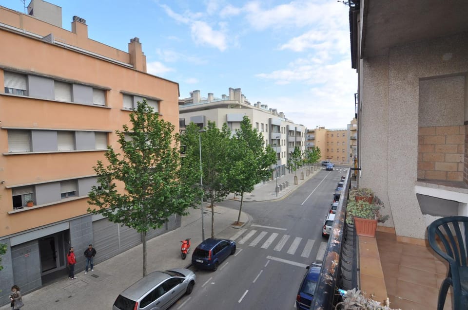 Neighbourhood, Street view
