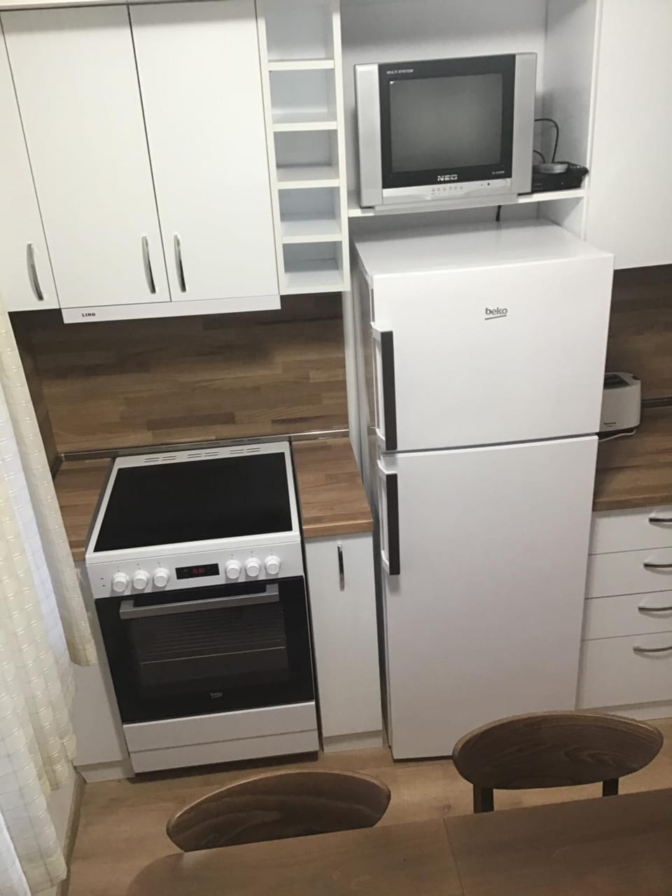Kitchen or kitchenette, pet friendly