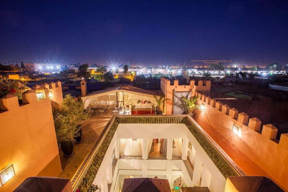 Balcony/Terrace, City view