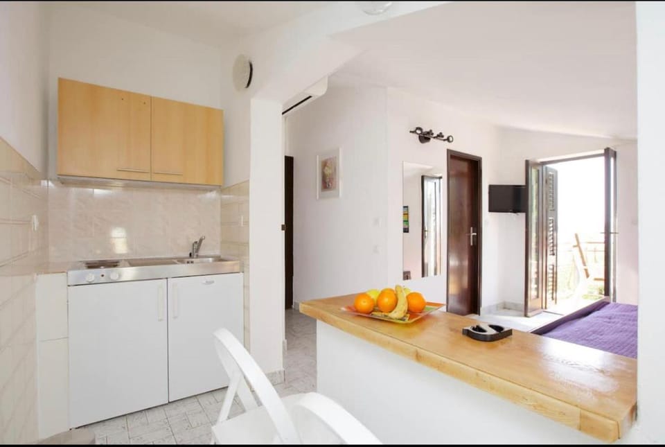 Patak's place, amazing view Apartment in Hvar