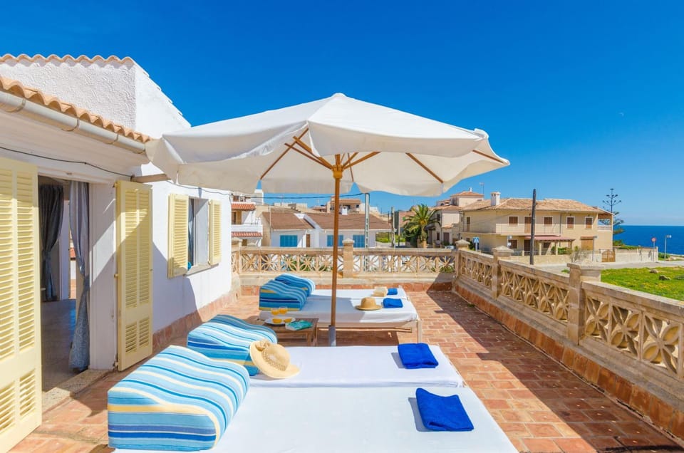 Balcony/Terrace, City view