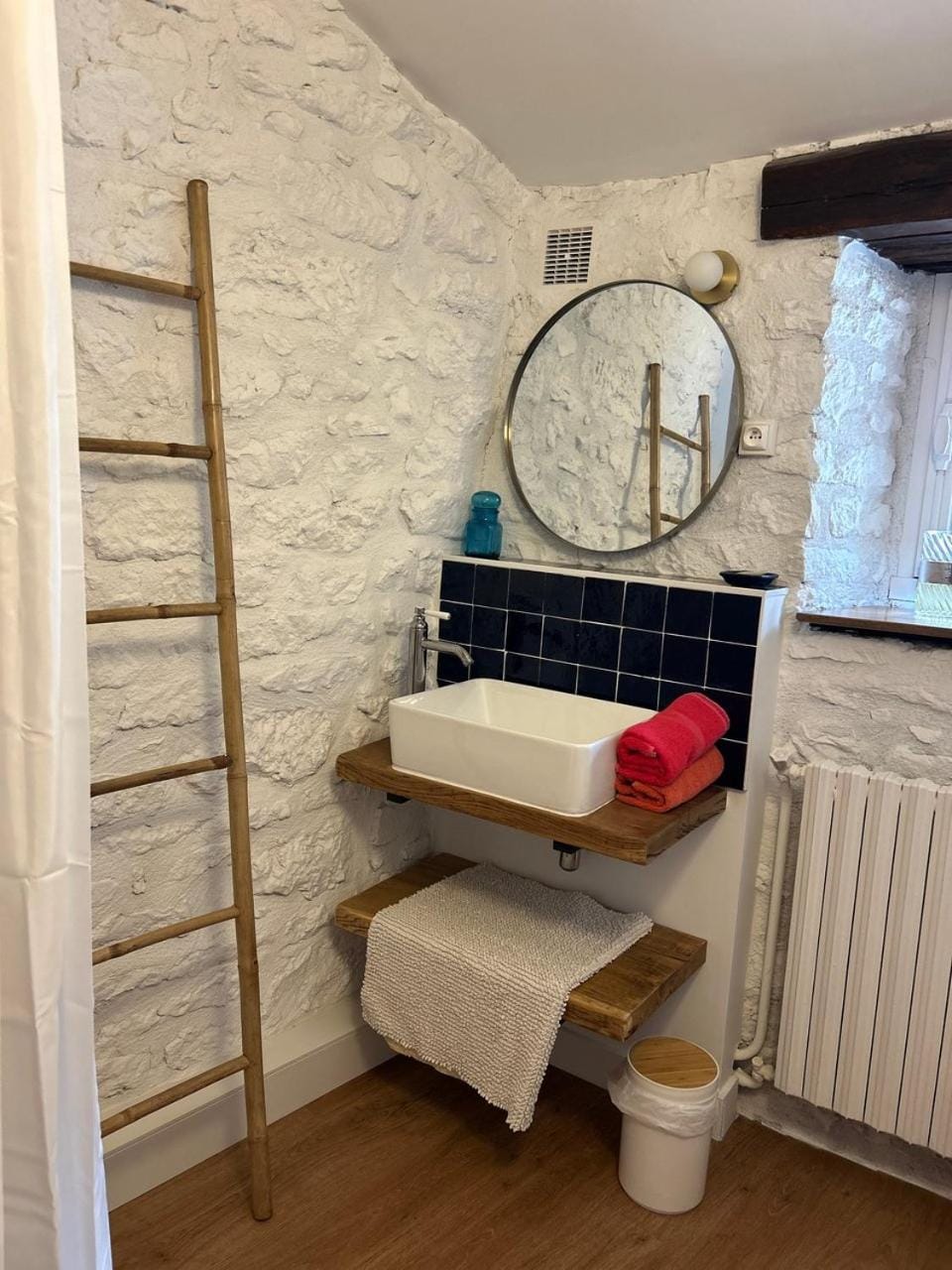 Le Moulin de Giroir House in Poitiers