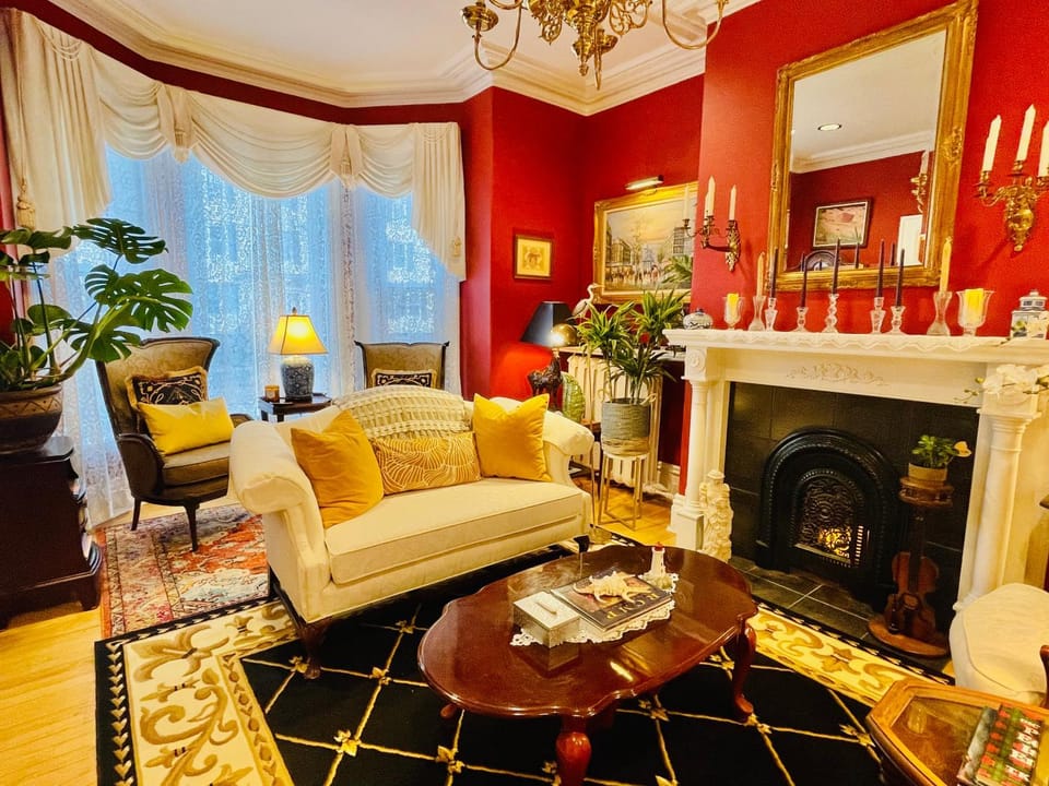 Charlotte's Rose Inn Bed and Breakfast in Charlottetown