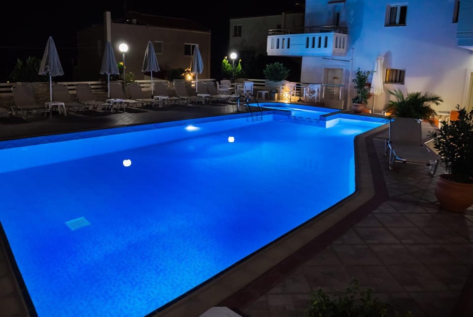 Sofia Apartments Apartment hotel in Crete