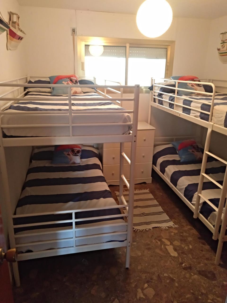 bunk bed