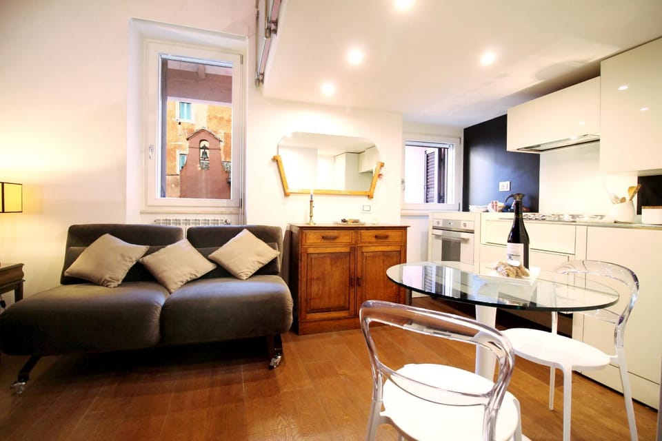 Kitchen or kitchenette, Living room, Other, Seating area, Dining area, stove