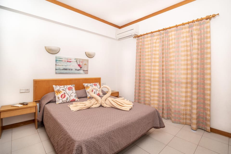 Verde Pino Campground/ 
RV Resort in Quarteira
