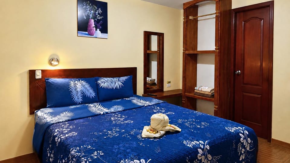 Hostal Mariscal Sucre Bed and Breakfast in Quito