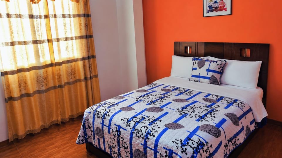 Hostal Mariscal Sucre Bed and Breakfast in Quito
