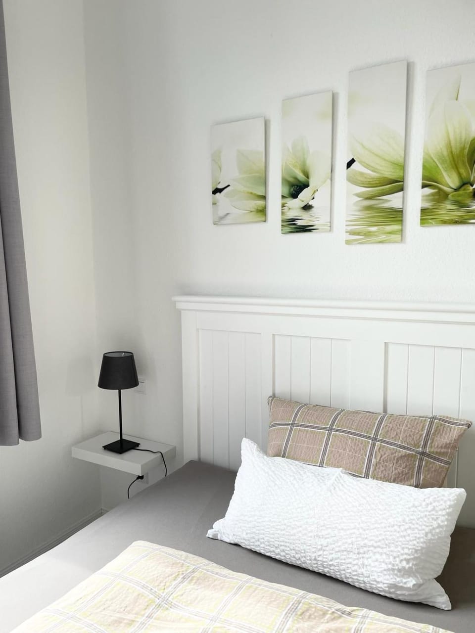 Bed, Decorative detail, Bedroom